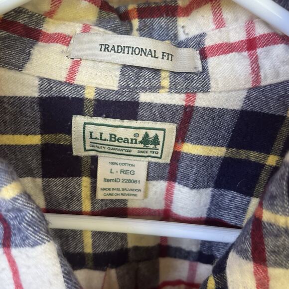 LL Bean Men's Large Shirt 100% Cotton Plaid Thick Flannel Multicolor Button - Picture 4 of 6